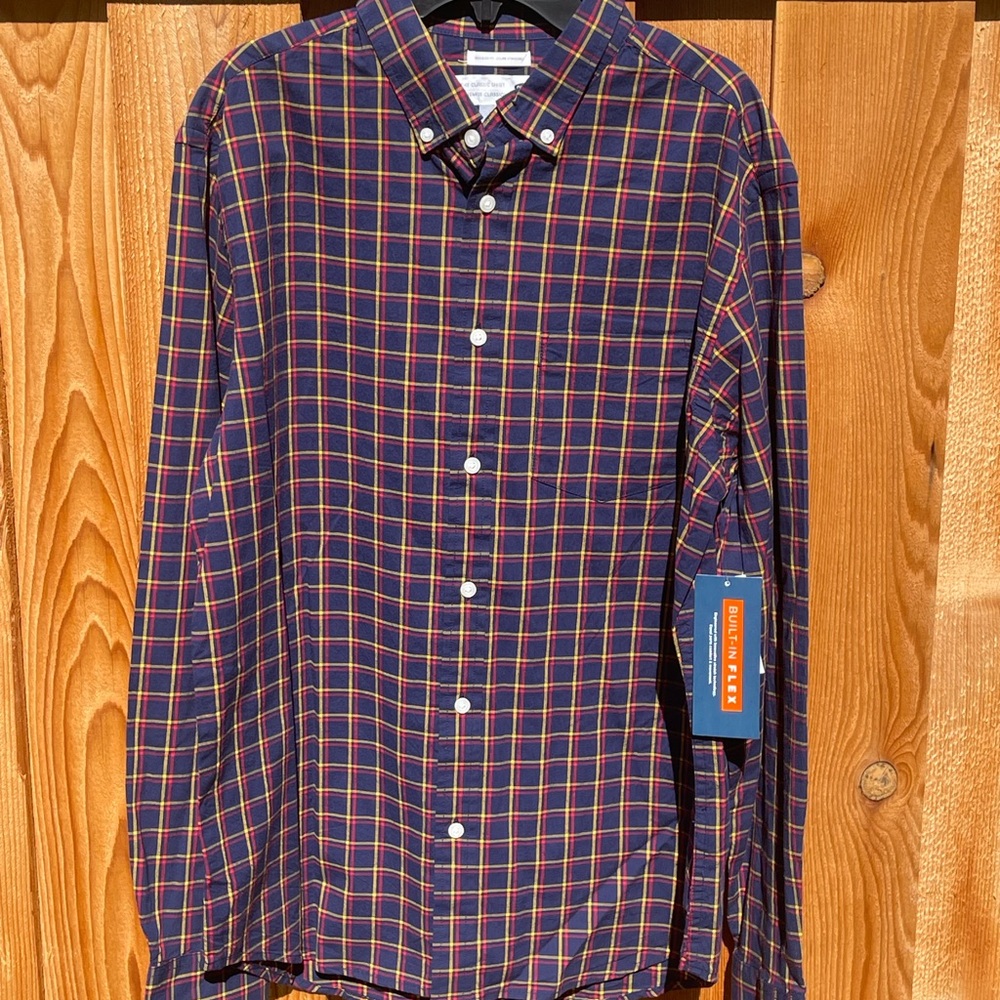 Old Navy Men's Blue and Red Plaid Shirt